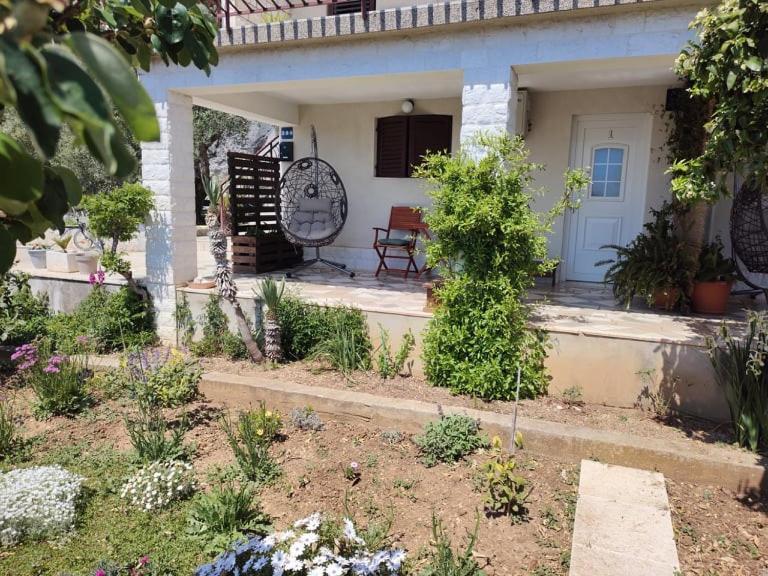 Apartments Tomas Trogir Ngoại thất bức ảnh