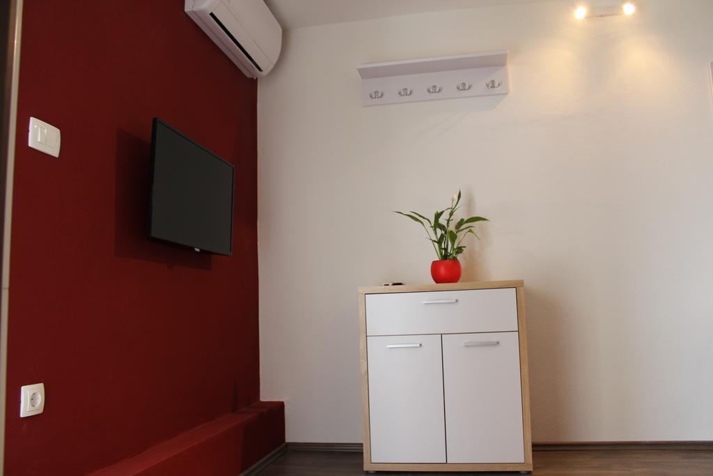 Apartments Tomas Trogir Ngoại thất bức ảnh
