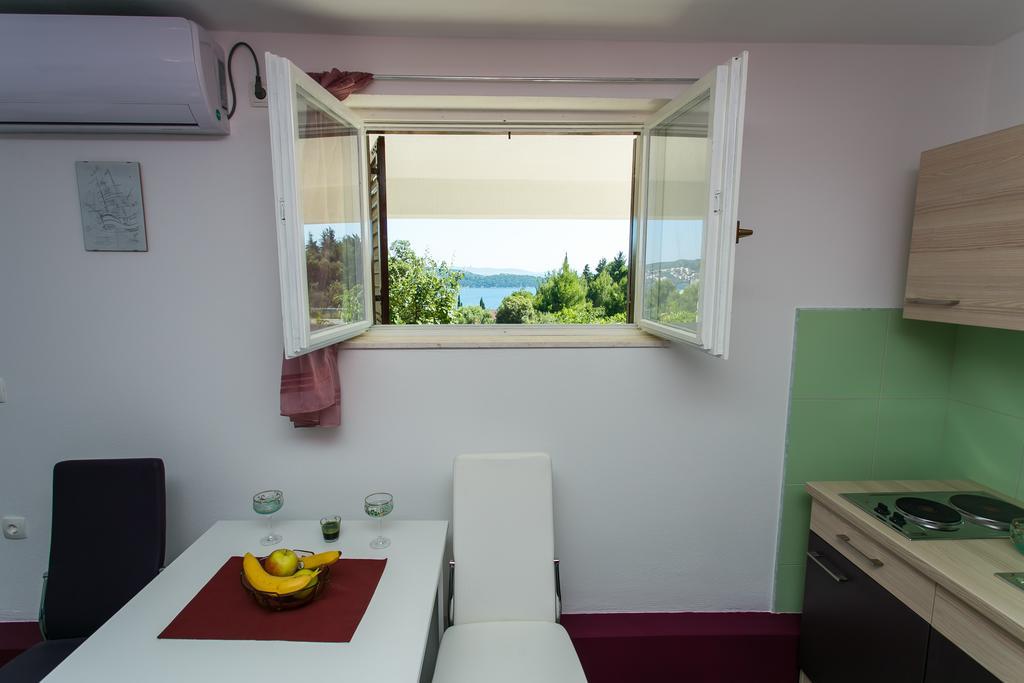 Apartments Tomas Trogir Ngoại thất bức ảnh